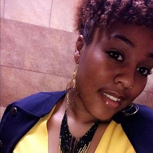 Meet your Posher, Dymond